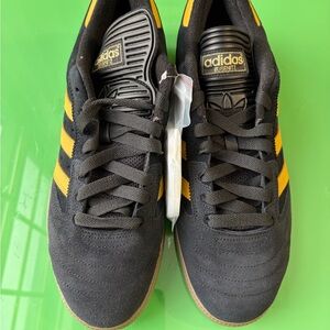 NIB Adidas Busenitz